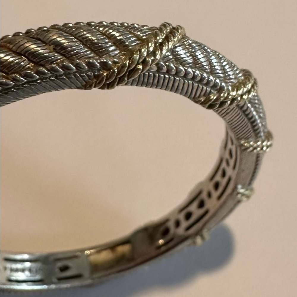 Judith Ripka Sterling Silver rope detail hinged cuff bracelet - Picture 7 of 8
